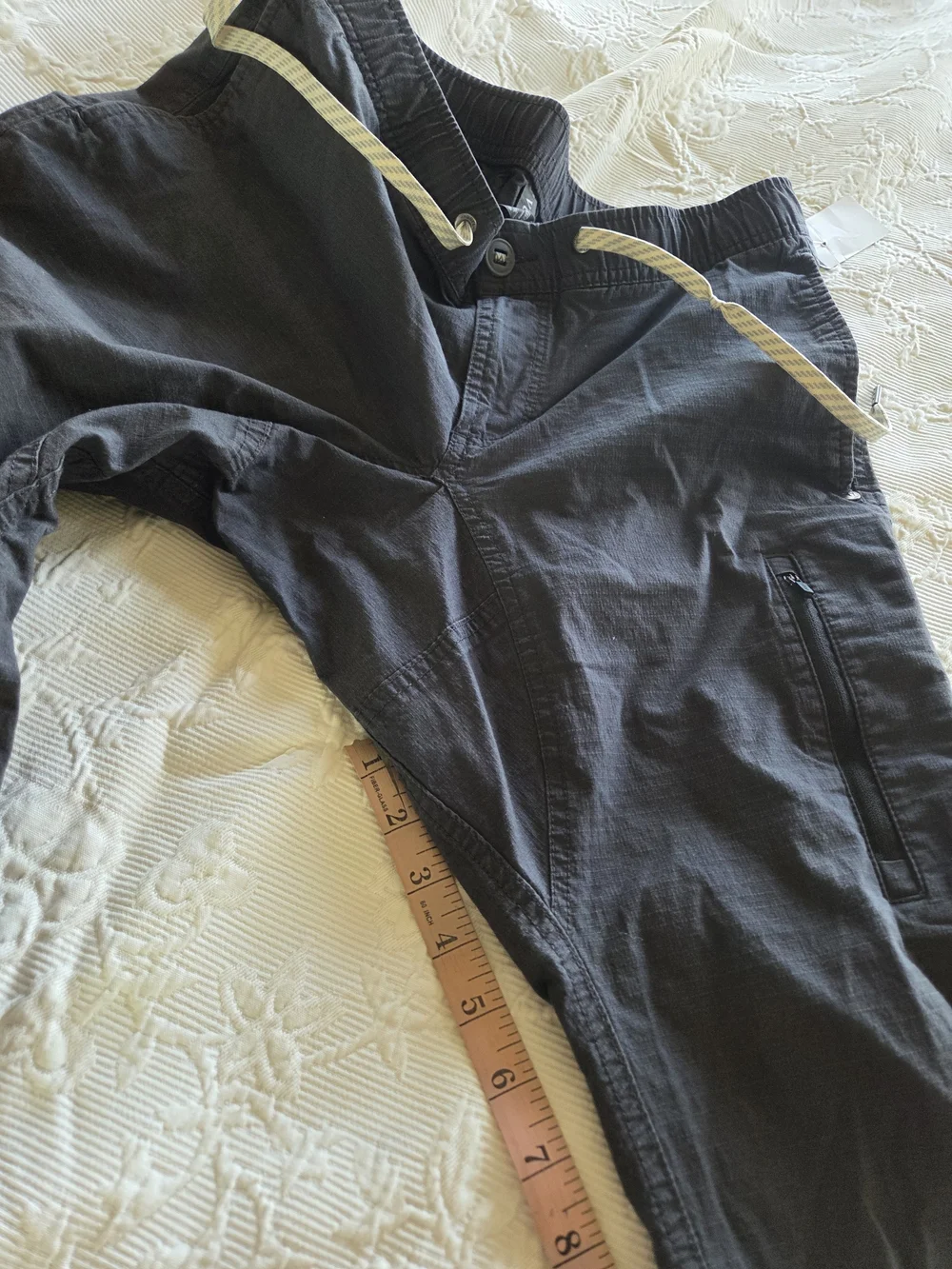 Vuori | Charcoal Drawstring Cargo Pants